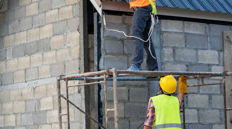Expert Emergency Roof Repairs services in Manchester, ME